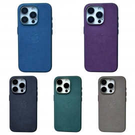 FineWoven Case iPhone 15 Pro Max Mulberry