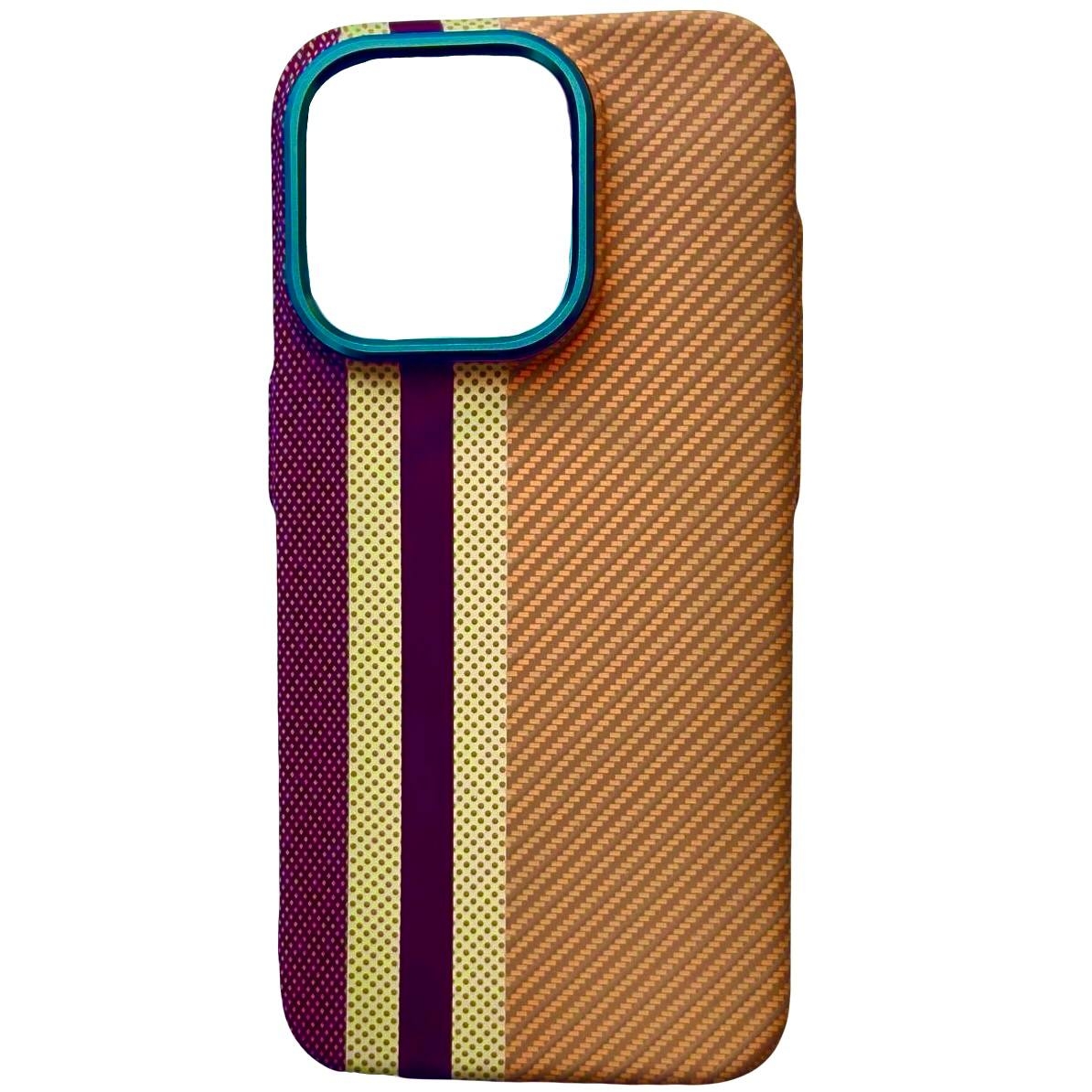 Carbon Pattern Magsafe iPhone 13 Pro Gold - 3